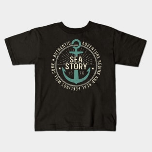 Marine round retro emblem Kids T-Shirt